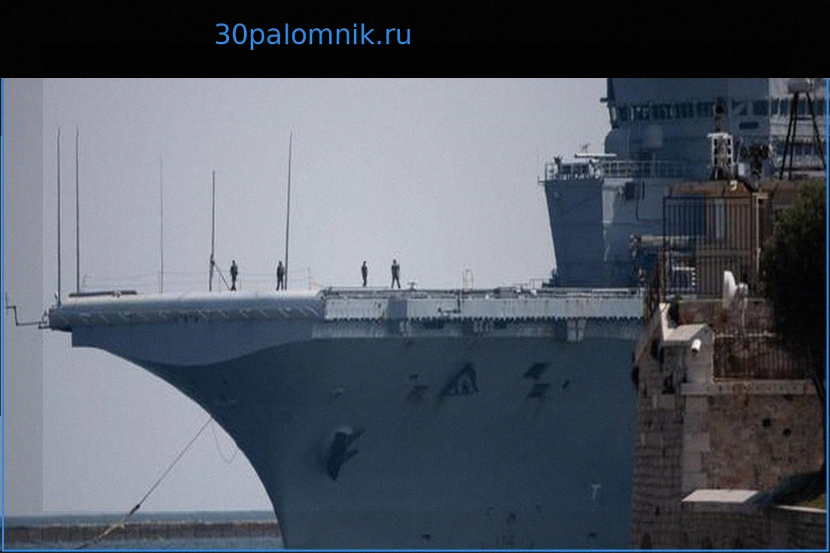 Французский авианосец возвращается в Тулон на фоне соглашения Иран-США, объявил Эмманюэль Макрон