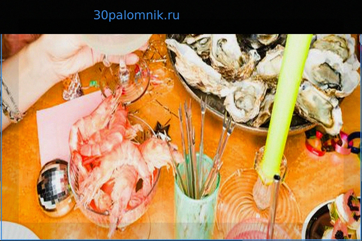 Прием гостей как акт сопротивления: новое поколение вновь открывает для себя искусство совместных ужинов